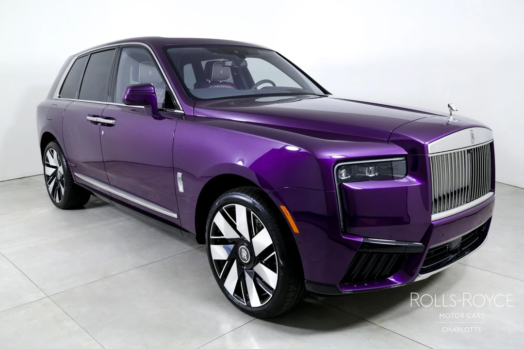 2025 Rolls-Royce Cullinan - Image 6 of 12