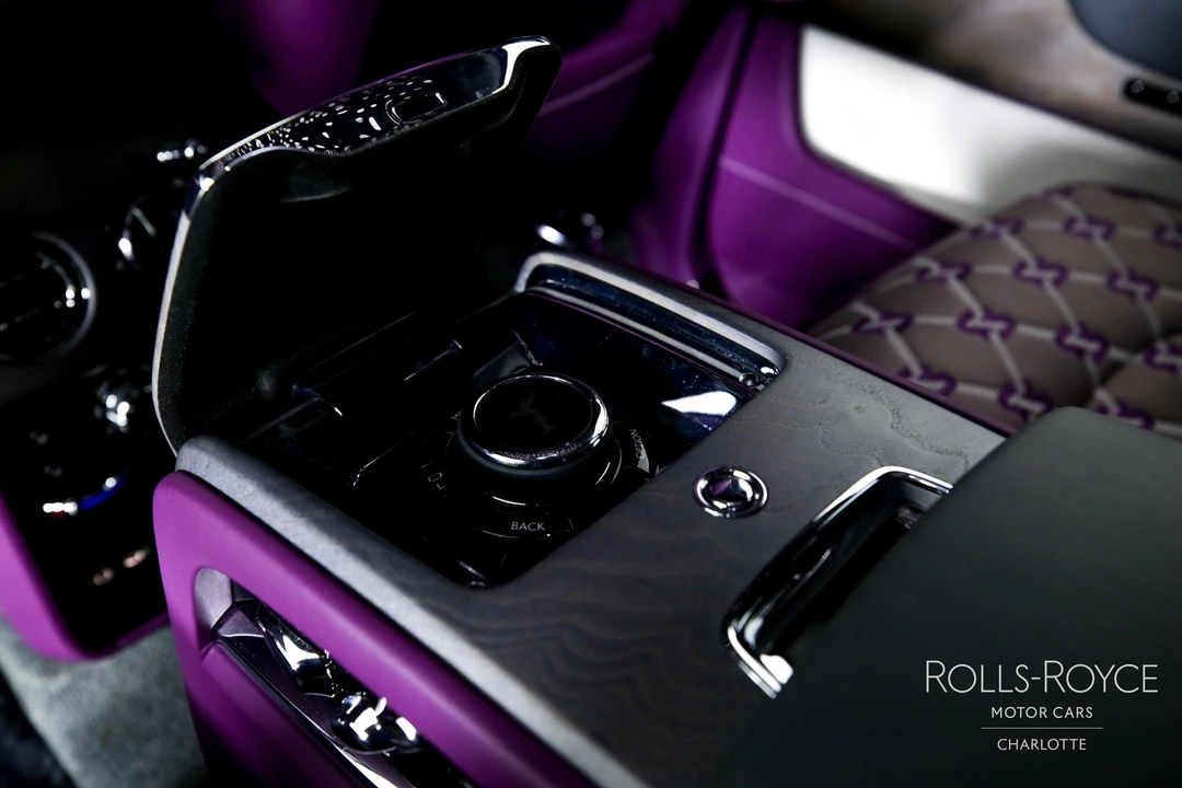 2025 Rolls-Royce Cullinan - Image 21 of 31