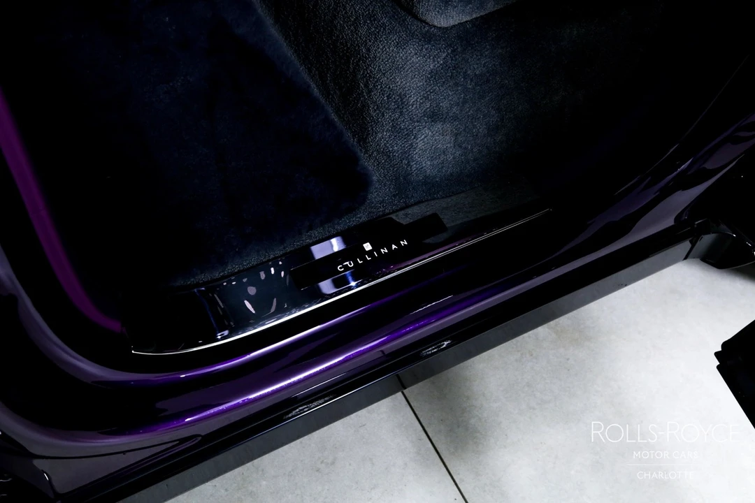 2025 Rolls-Royce Cullinan - Image 25 of 31