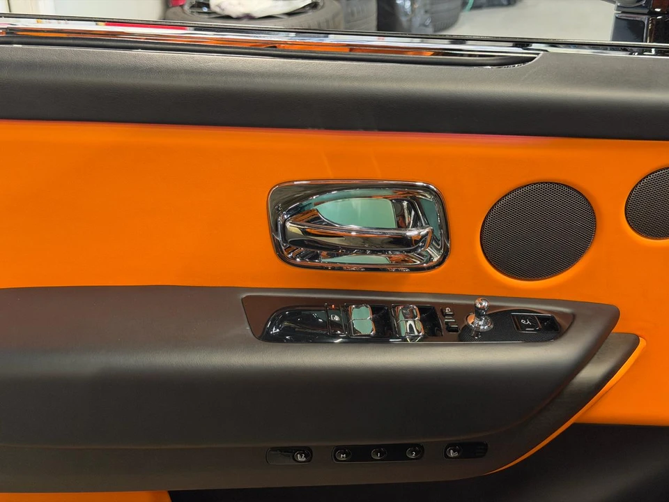 2025 Rolls-Royce Cullinan - Image 15 of 31