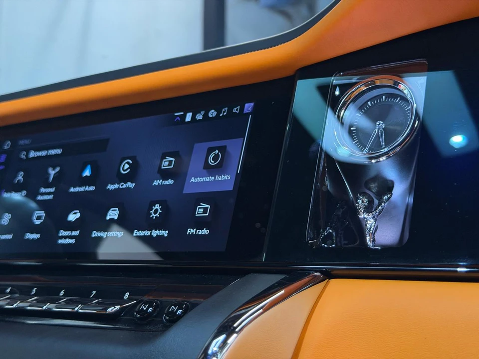 2025 Rolls-Royce Cullinan - Image 17 of 31