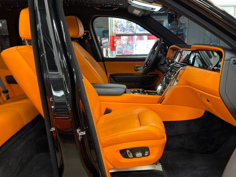 2025 Rolls-Royce Cullinan - Image 21 of 31
