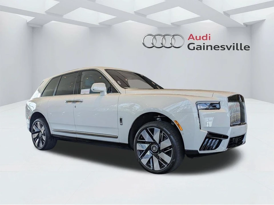 2025 Rolls-Royce Cullinan - Image 16 of 31