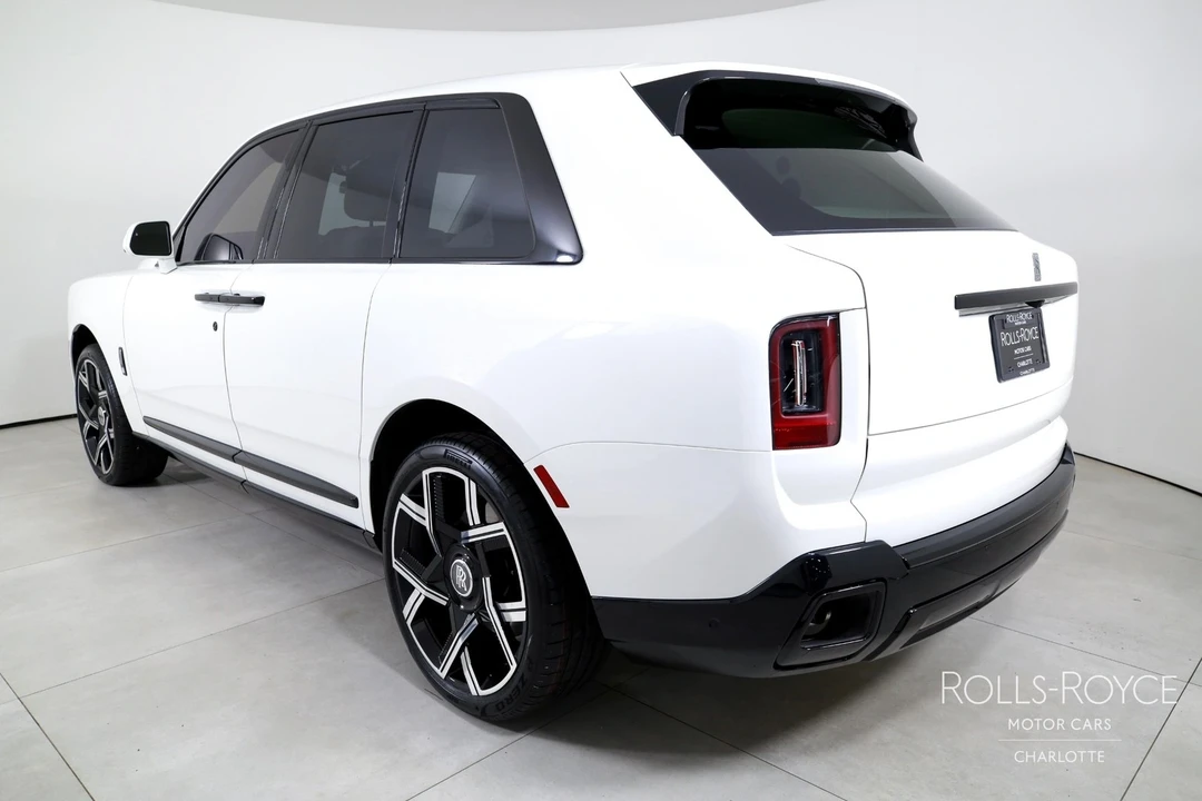 2025 Rolls-Royce Cullinan - Image 7 of 12