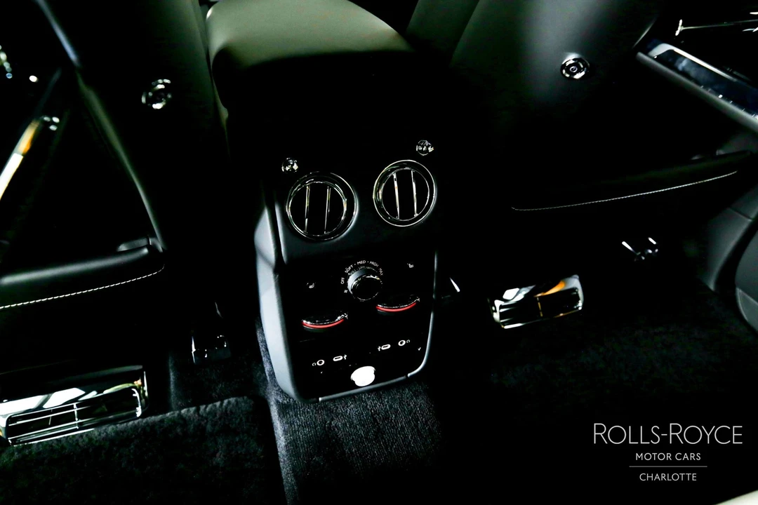 2025 Rolls-Royce Cullinan - Image 21 of 31