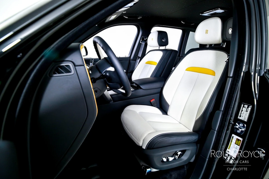 2025 Rolls-Royce Cullinan - Image 13 of 31