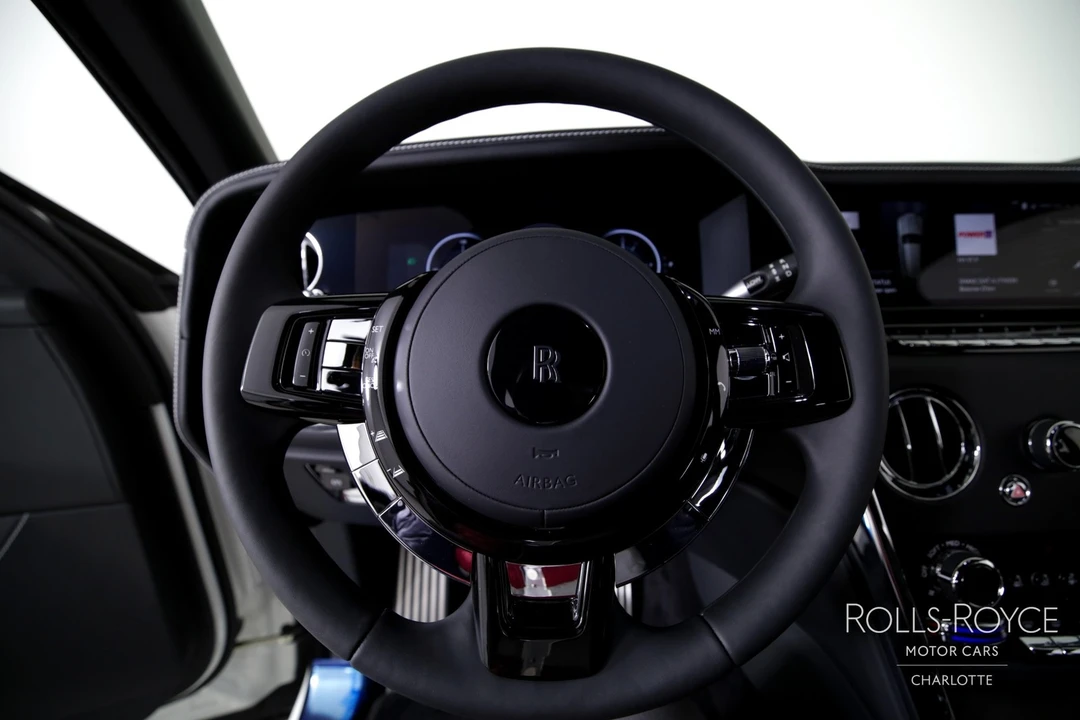2025 Rolls-Royce Cullinan - Image 13 of 31