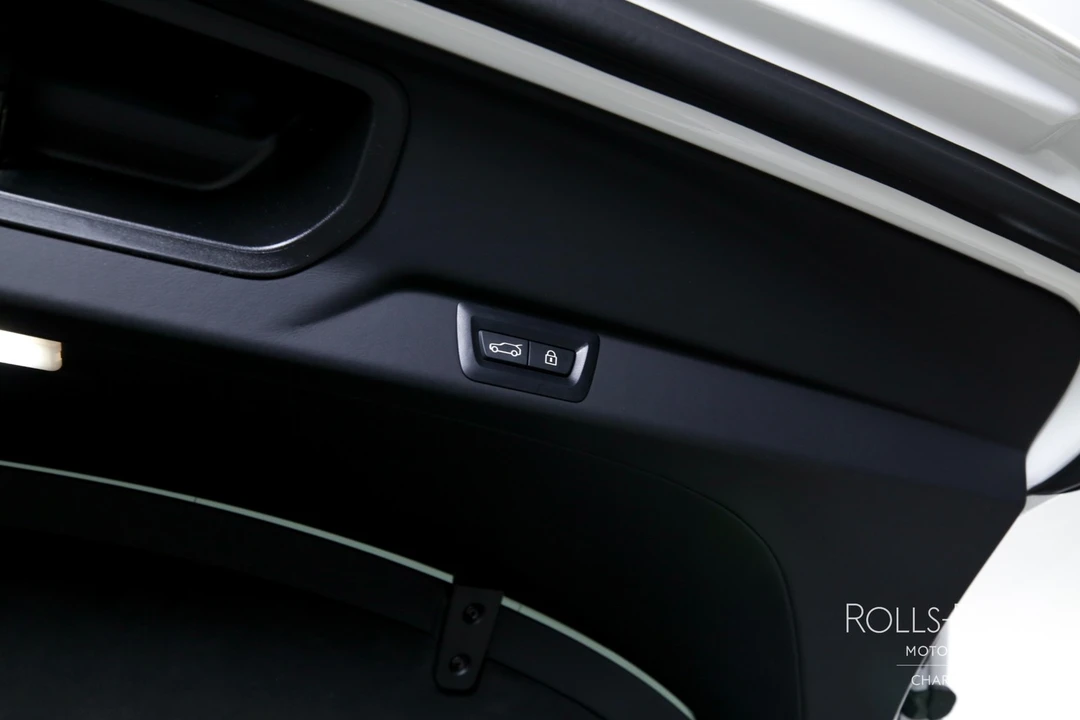 2025 Rolls-Royce Cullinan - Image 26 of 31