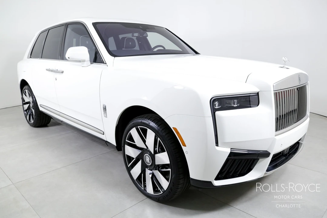 2025 Rolls-Royce Cullinan - Image 6 of 31