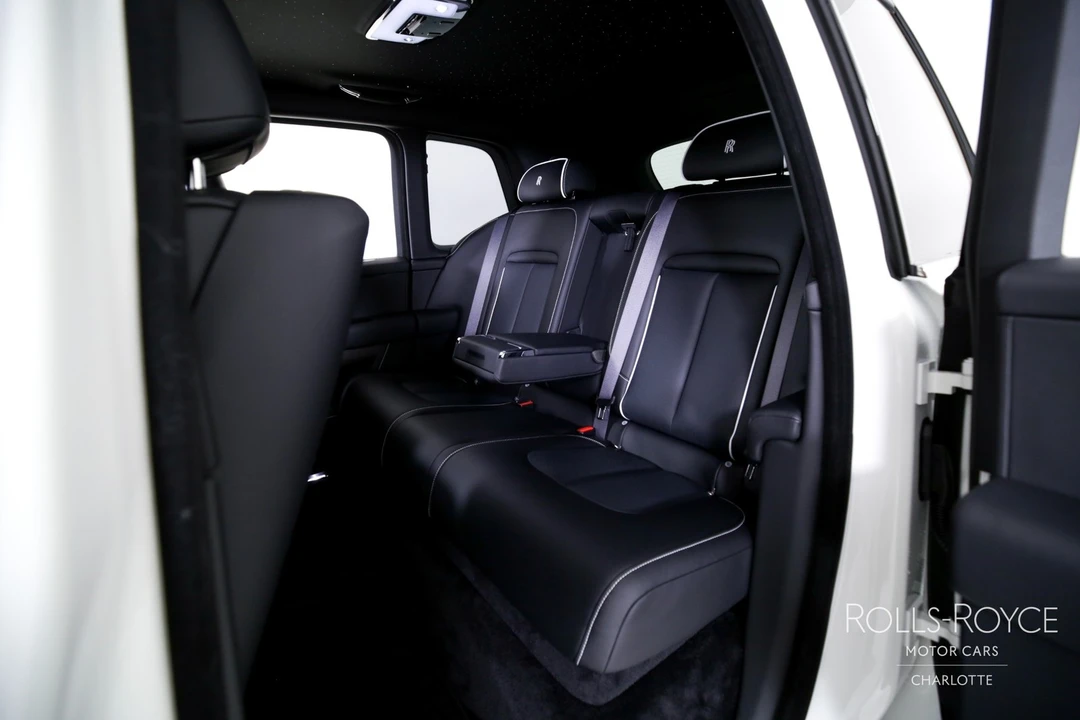 2025 Rolls-Royce Cullinan - Image 17 of 21