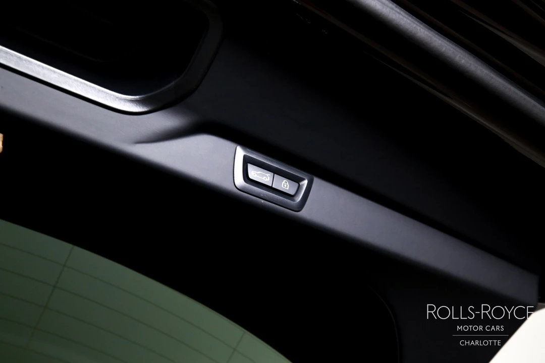 2025 Rolls-Royce Cullinan - Image 28 of 31