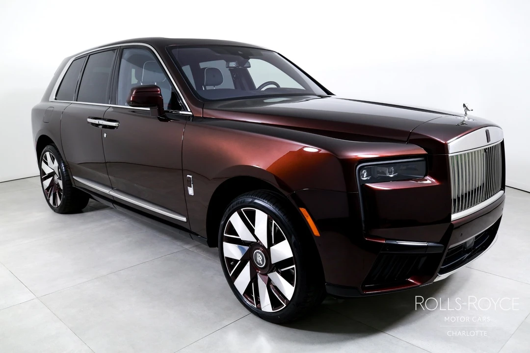 2025 Rolls-Royce Cullinan - Image 6 of 12