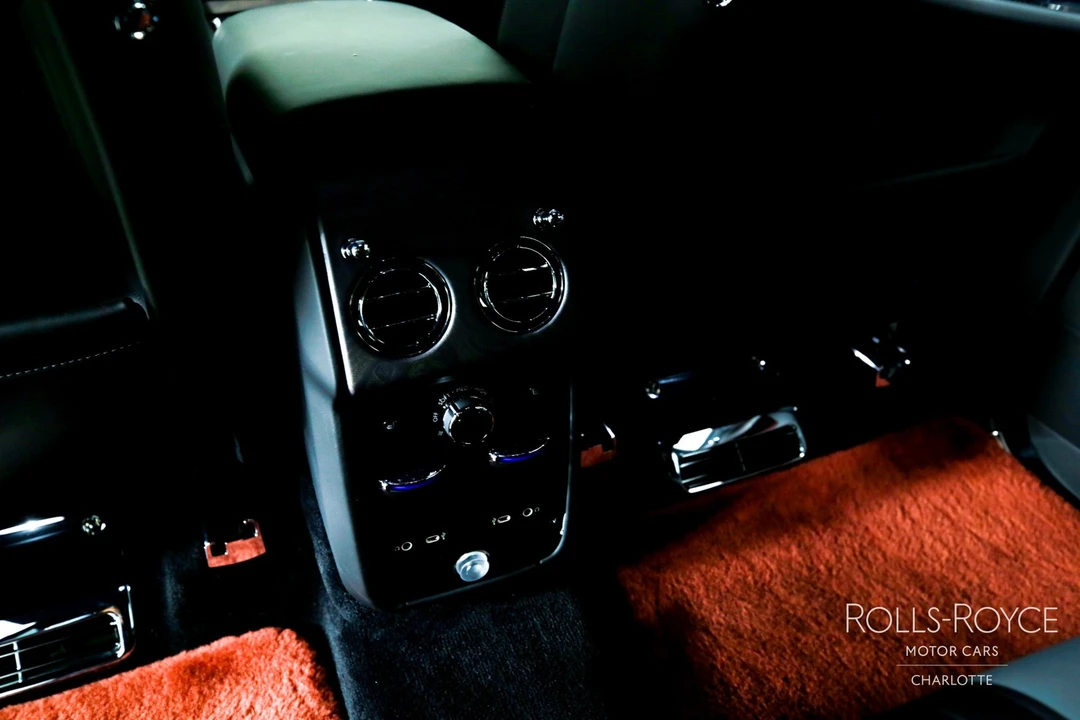 2025 Rolls-Royce Cullinan - Image 22 of 31