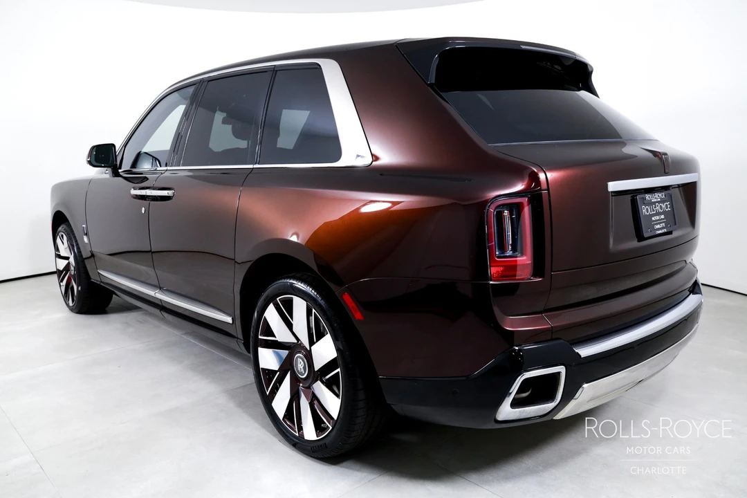 2025 Rolls-Royce Cullinan - Image 8 of 31