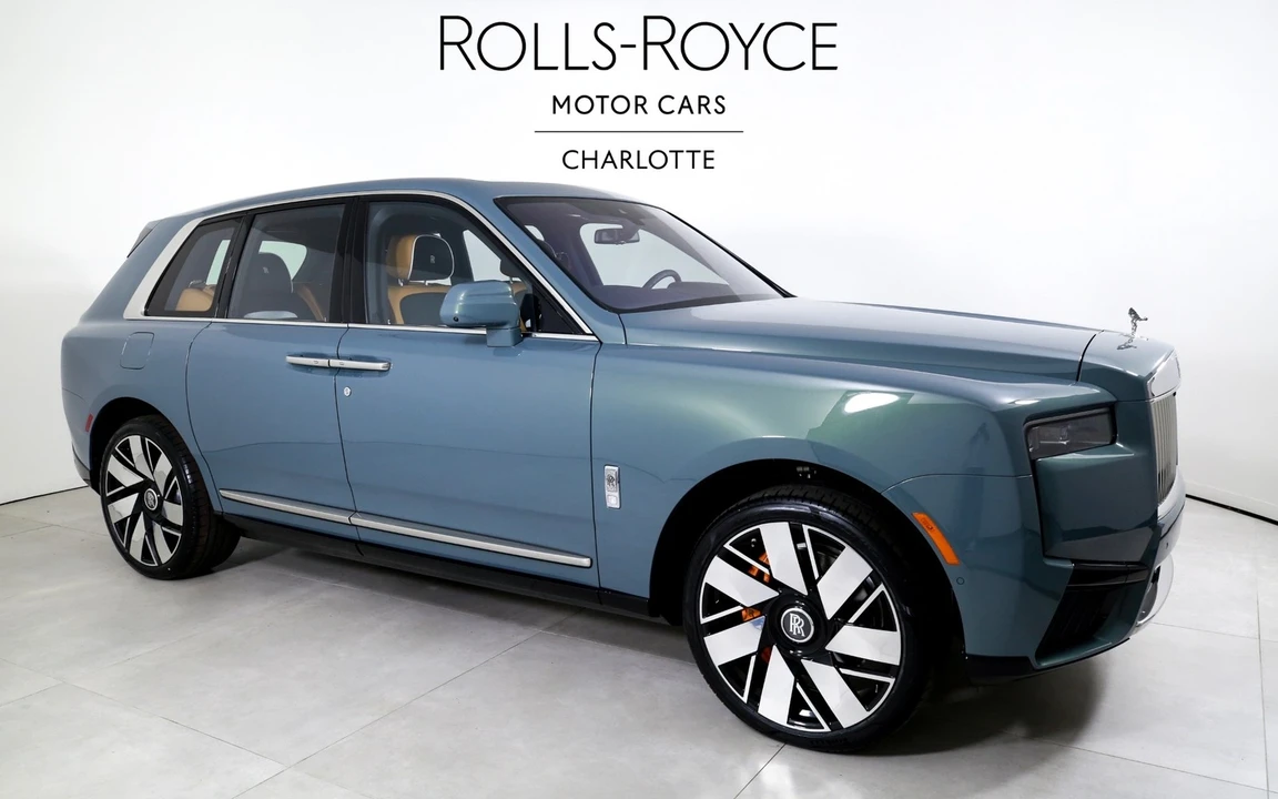 2025 Rolls-Royce Cullinan - Image 5 of 12