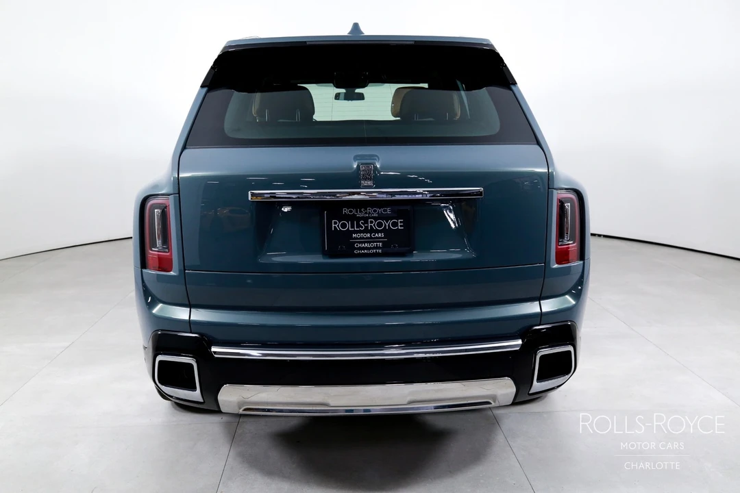 2025 Rolls-Royce Cullinan - Image 9 of 12