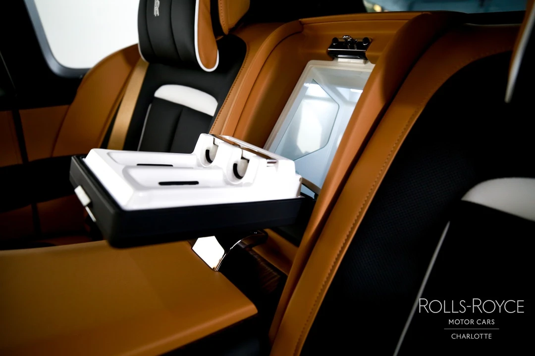 2025 Rolls-Royce Cullinan - Image 23 of 31