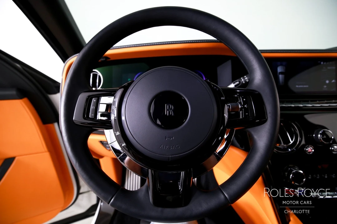 2025 Rolls-Royce Cullinan - Image 15 of 31