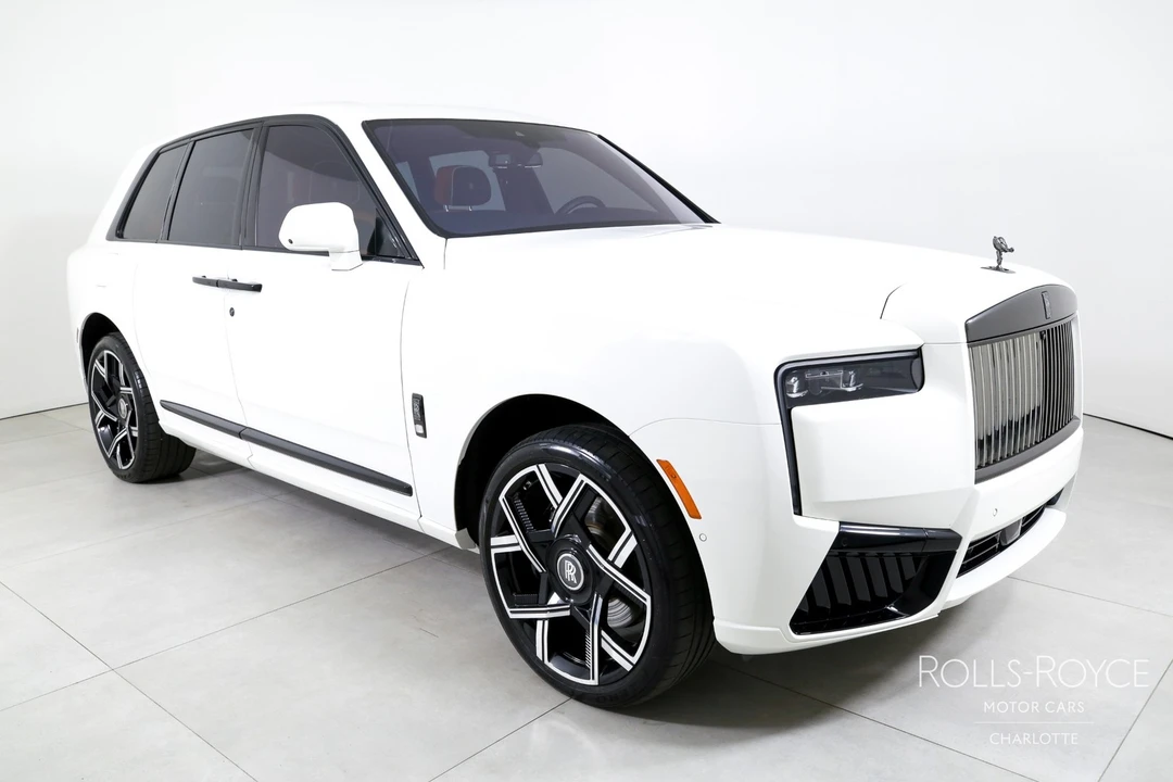 2025 Rolls-Royce Cullinan - Image 6 of 31
