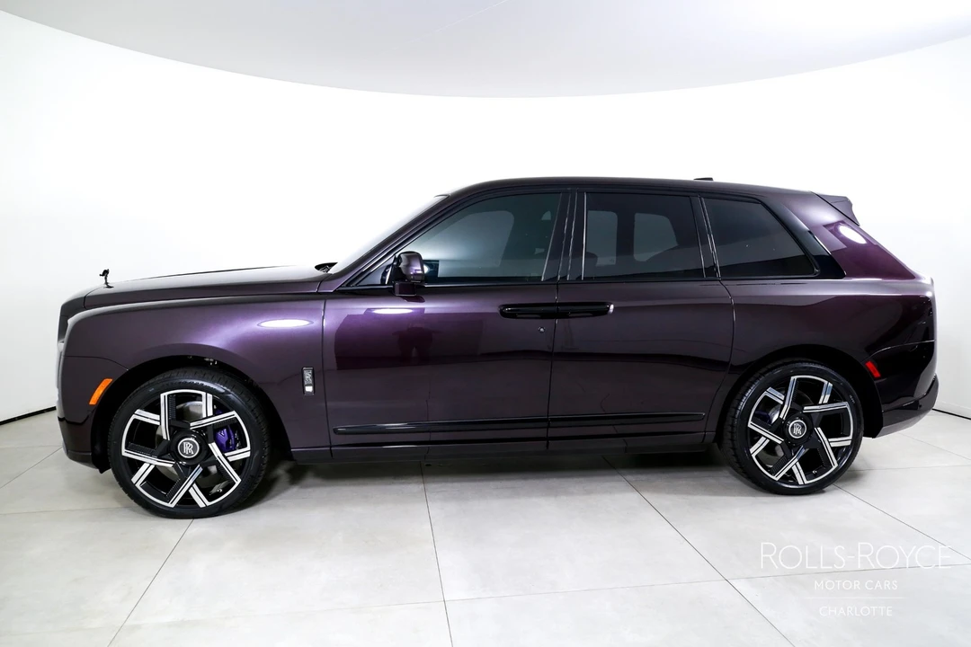 2025 Rolls-Royce Cullinan - Image 3 of 31