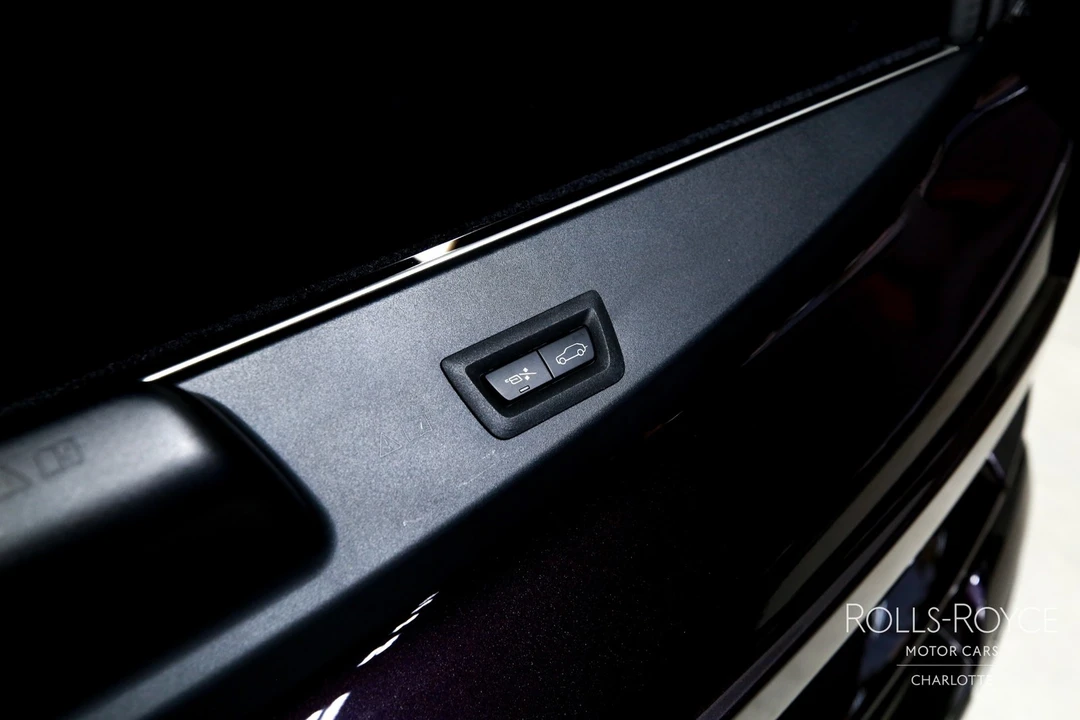 2025 Rolls-Royce Cullinan - Image 20 of 31