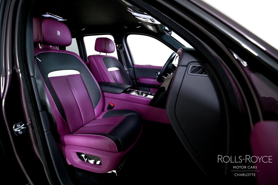 2025 Rolls-Royce Cullinan - Image 27 of 31