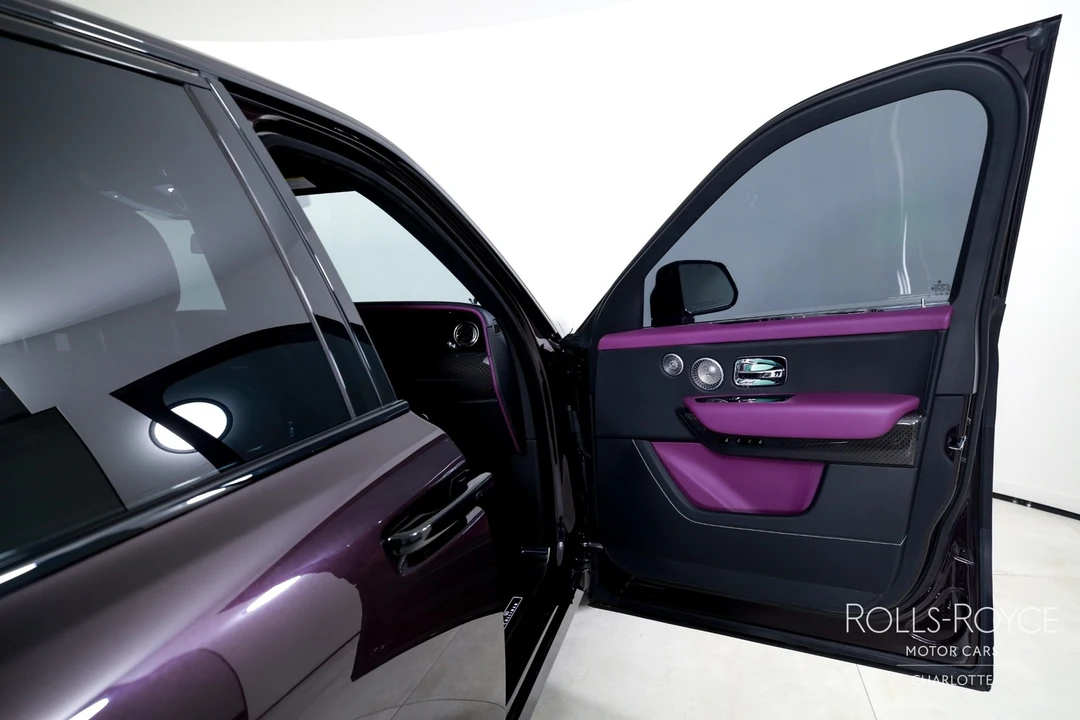 2025 Rolls-Royce Cullinan - Image 26 of 31