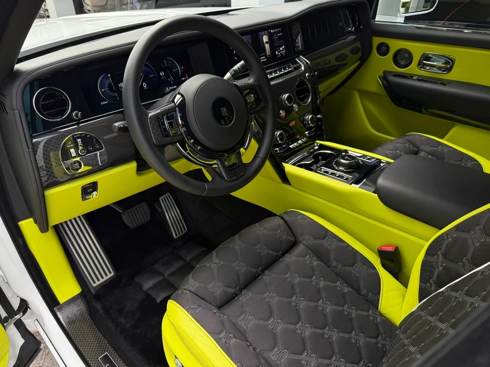 2025 Rolls-Royce Cullinan - Image 21 of 31