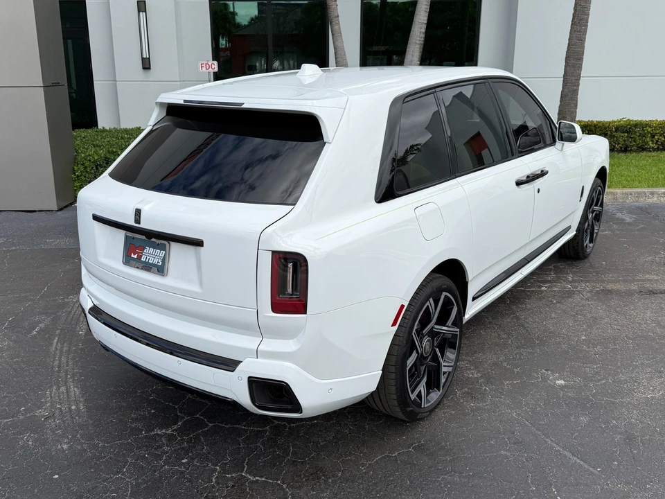2025 Rolls-Royce Cullinan - Image 19 of 31