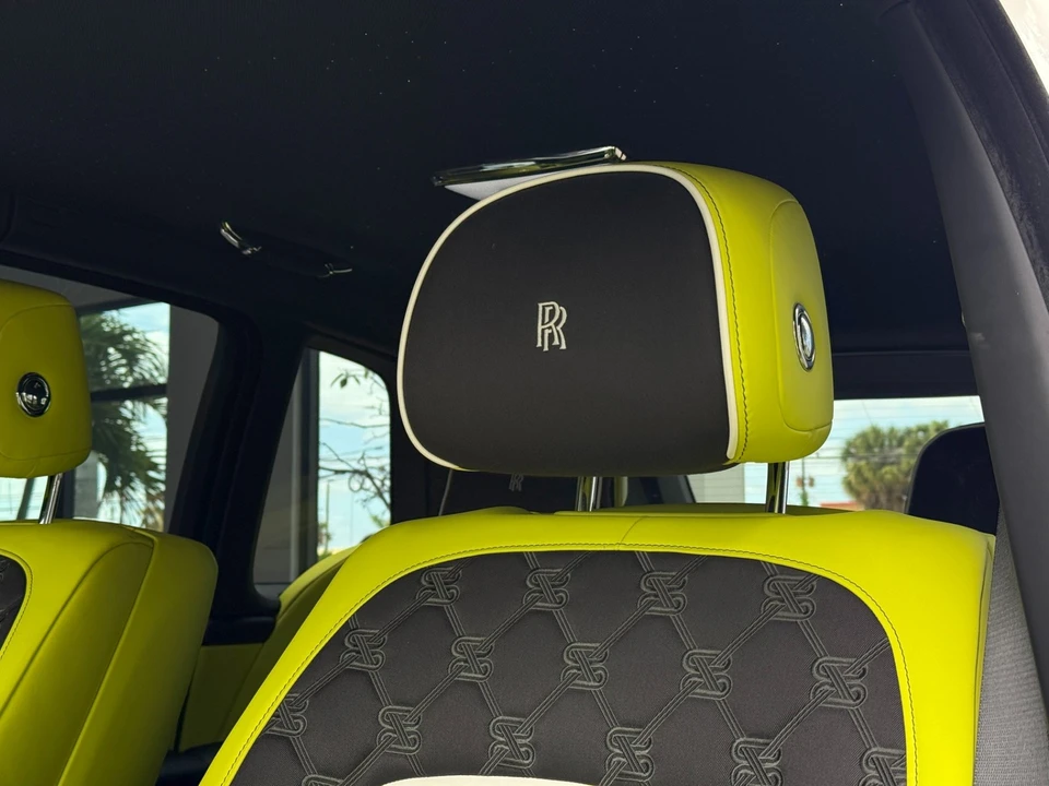 2025 Rolls-Royce Cullinan - Image 23 of 31