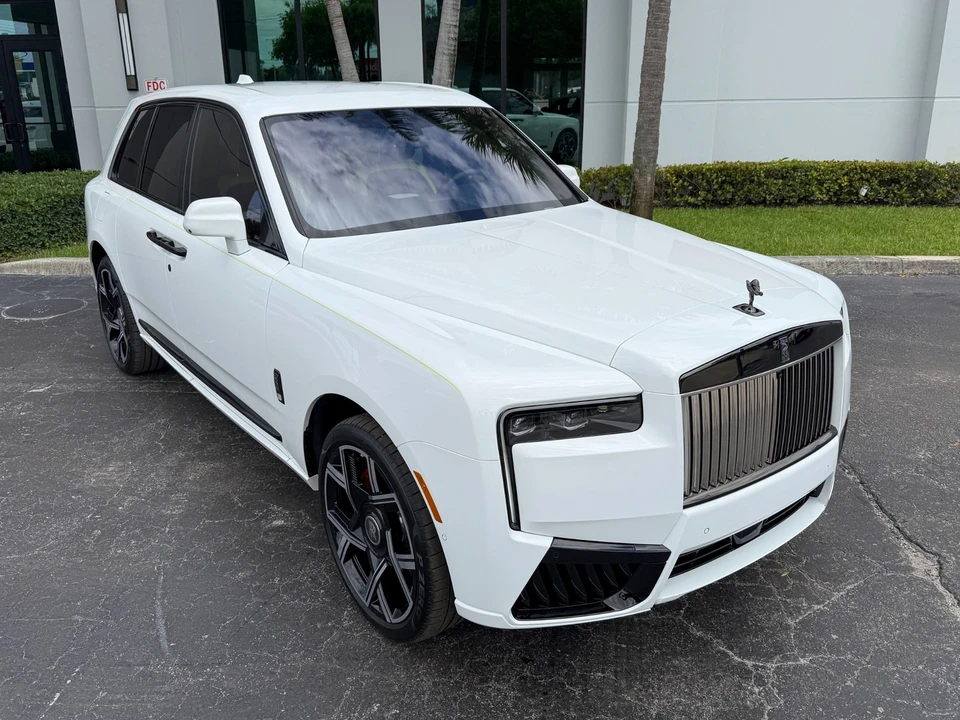 2025 Rolls-Royce Cullinan - Image 5 of 31