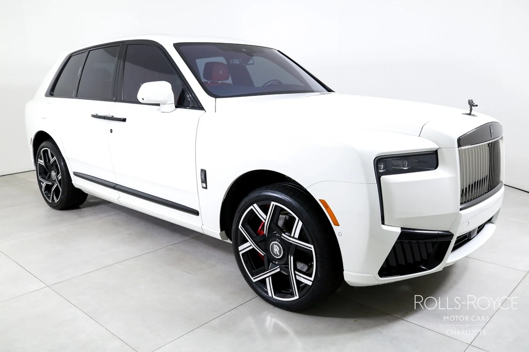 2025 Rolls-Royce Cullinan - Image 6 of 31