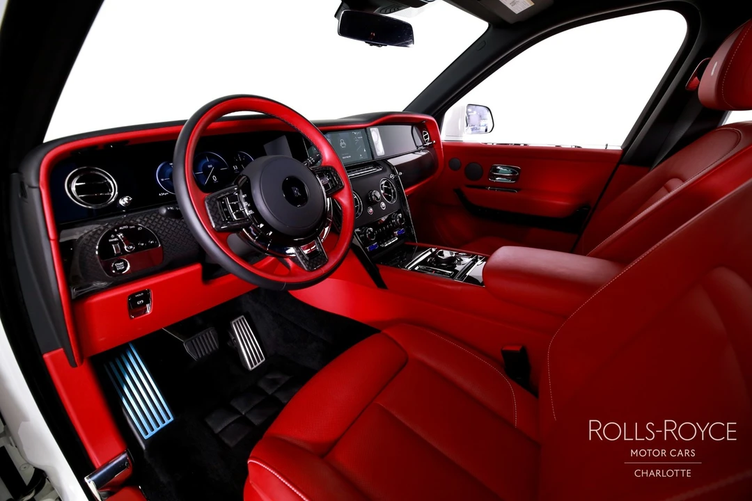 2025 Rolls-Royce Cullinan - Image 4 of 31