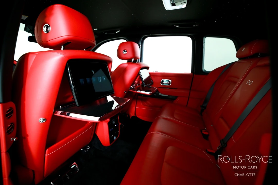 2025 Rolls-Royce Cullinan - Image 20 of 31