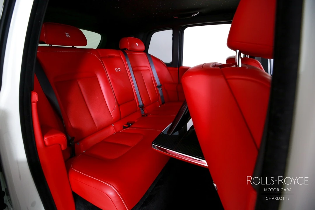 2025 Rolls-Royce Cullinan - Image 29 of 31