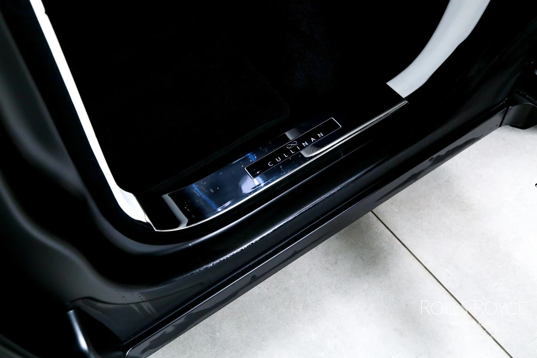 2025 Rolls-Royce Cullinan - Image 21 of 31
