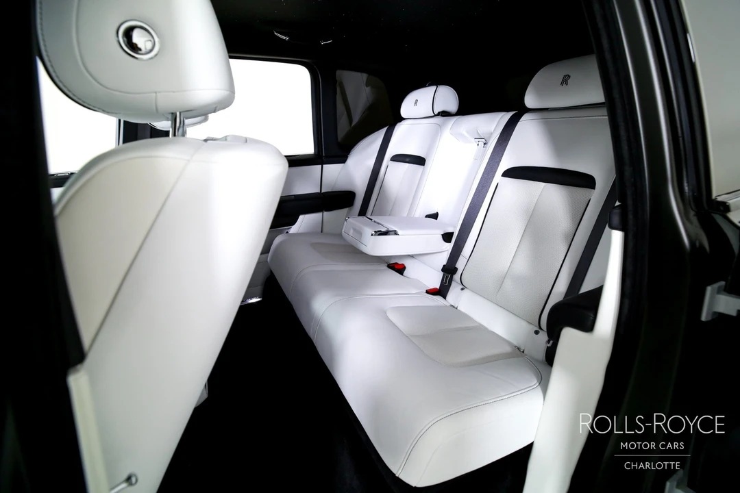 2025 Rolls-Royce Cullinan - Image 18 of 31