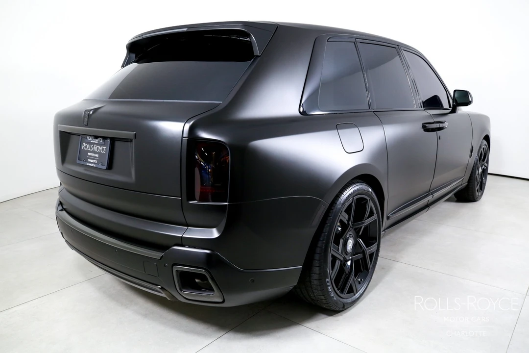 2025 Rolls-Royce Cullinan - Image 2 of 31