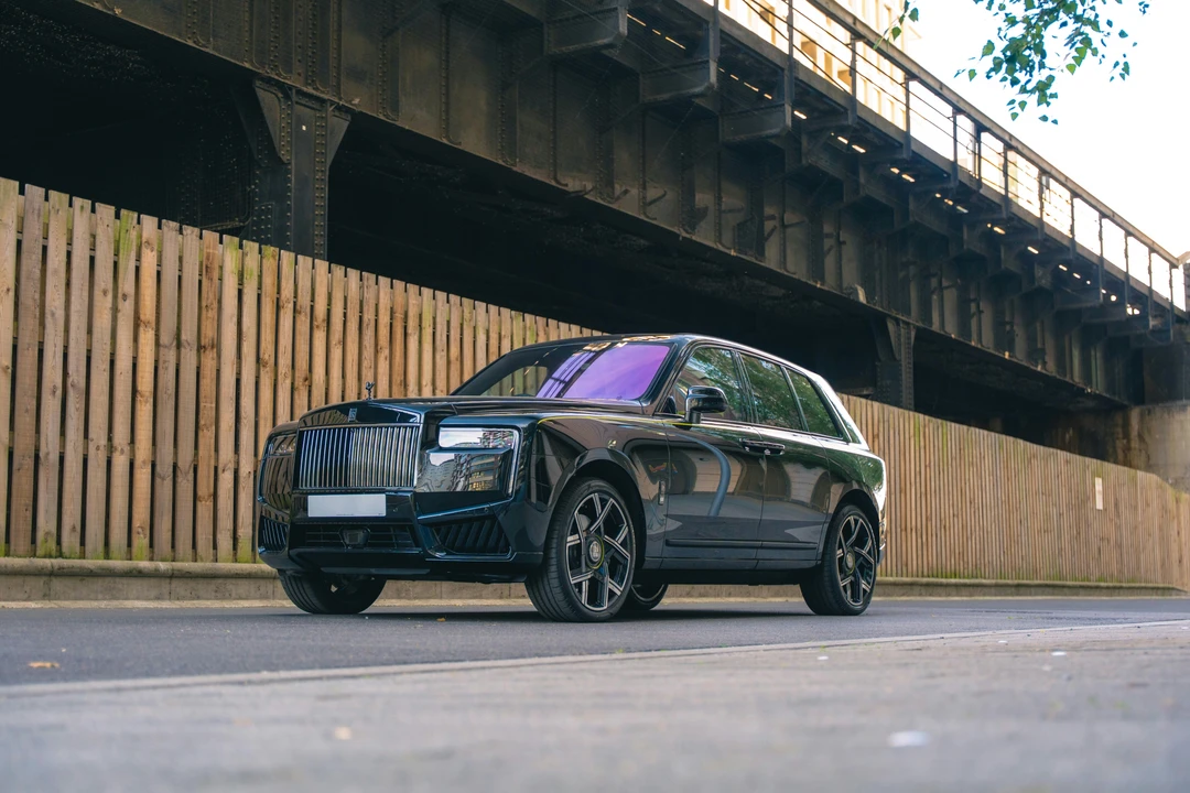 2025 Rolls-Royce Cullinan Black Badge - Image 9 of 21