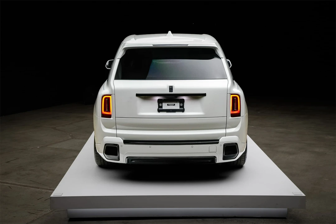 2025 Rolls-Royce Cullinan Black Badge - Image 22 of 31
