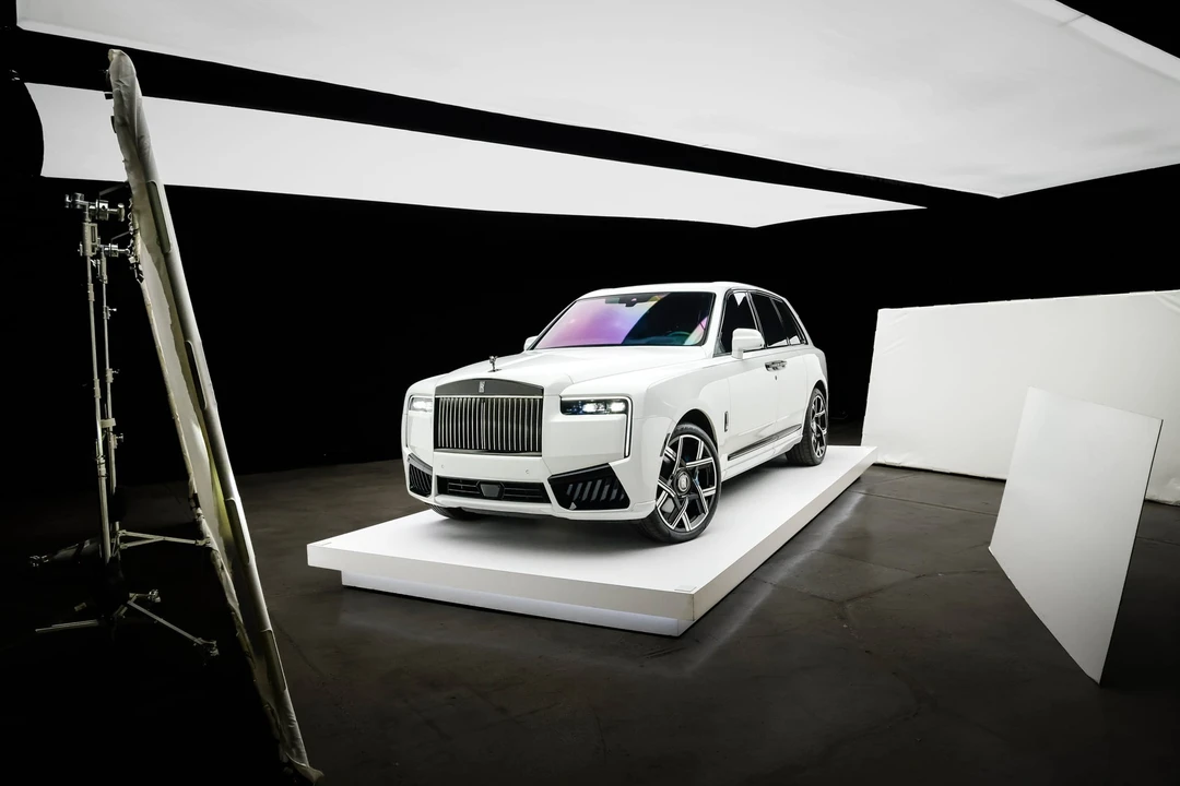 2025 Rolls-Royce Cullinan Black Badge - Image 29 of 31
