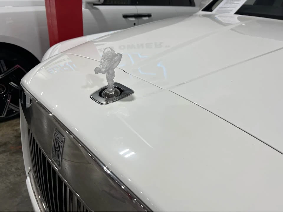 2025 Rolls-Royce Cullinan - Image 4 of 15