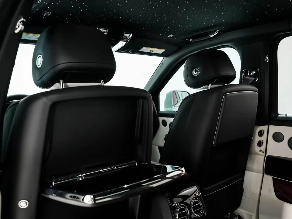 2025 Rolls-Royce Cullinan - Image 14 of 20