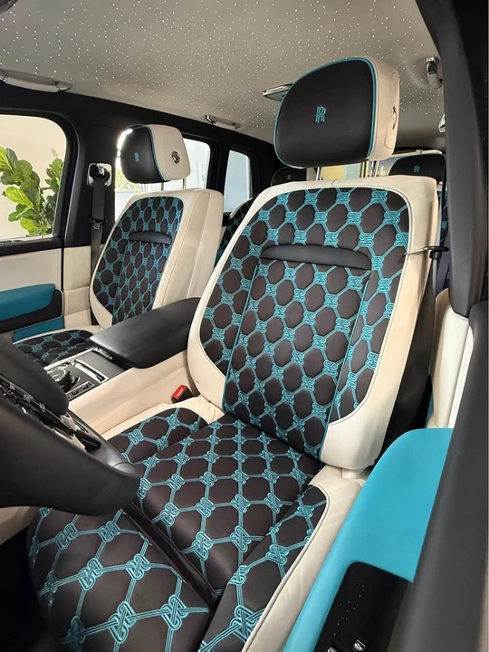 2025 Rolls-Royce Cullinan - Image 10 of 12