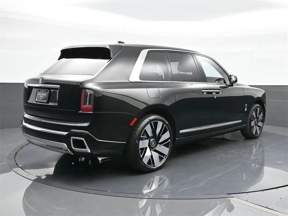 2025 Rolls-Royce Cullinan - Image 3 of 11
