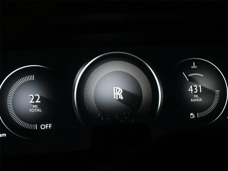 2025 Rolls-Royce Cullinan - Image 7 of 11