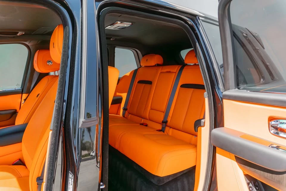 2025 Rolls-Royce Cullinan - Image 9 of 21