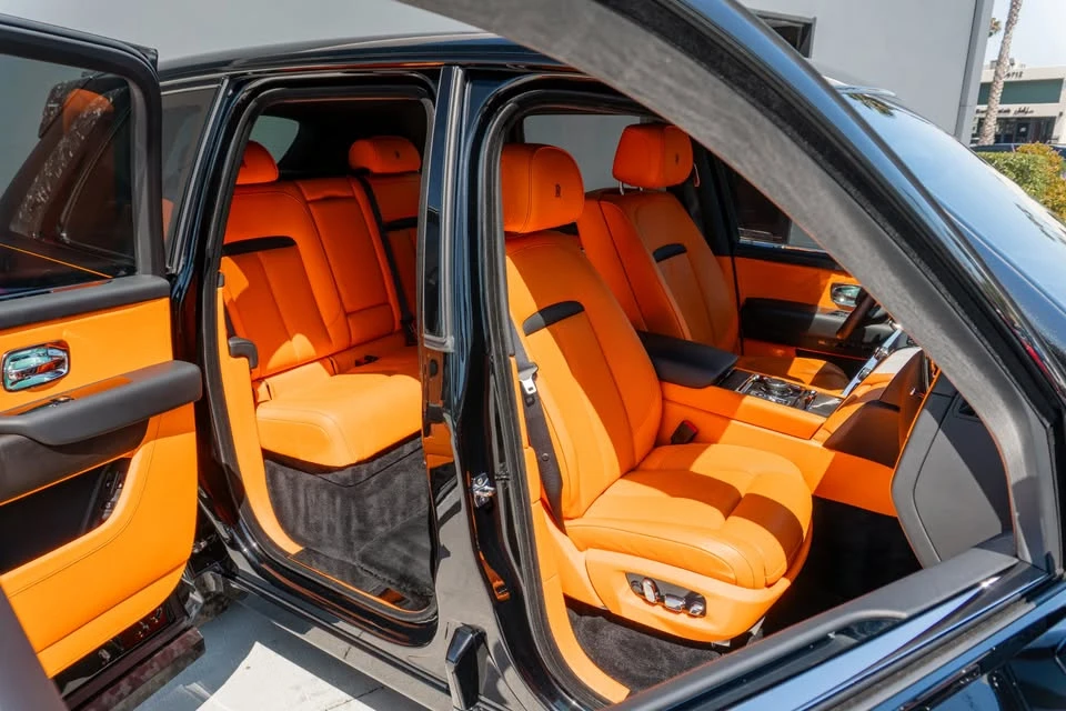 2025 Rolls-Royce Cullinan - Image 10 of 21