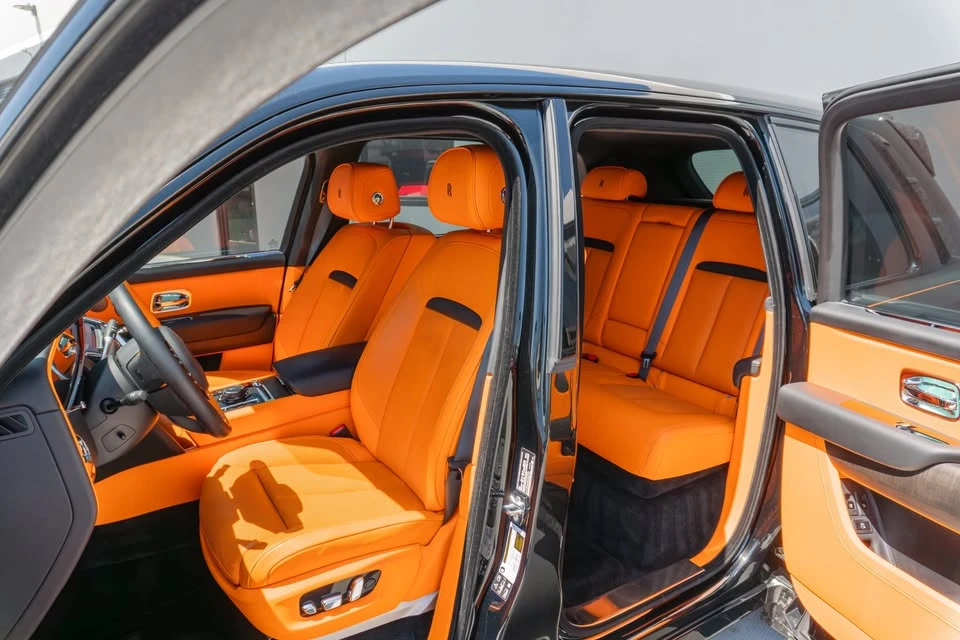 2025 Rolls-Royce Cullinan - Image 8 of 21