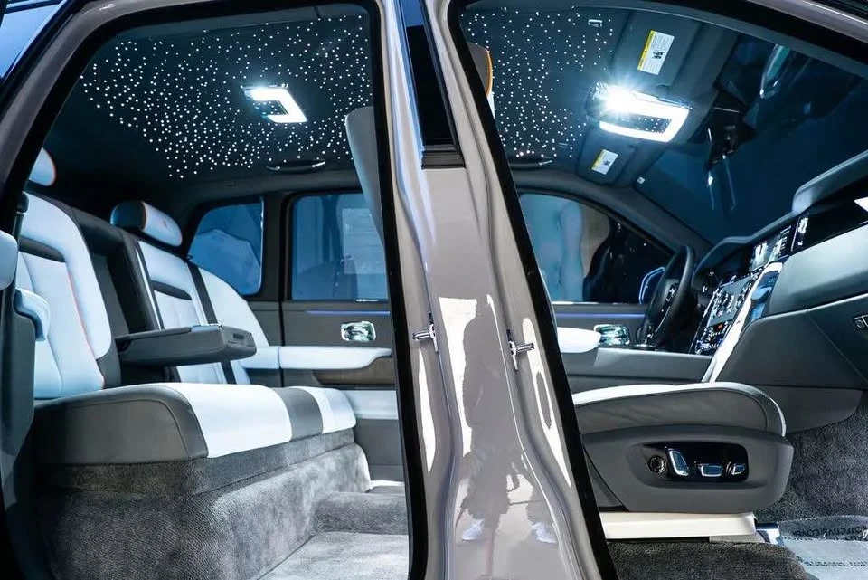 2025 Rolls-Royce Cullinan - Image 11 of 18